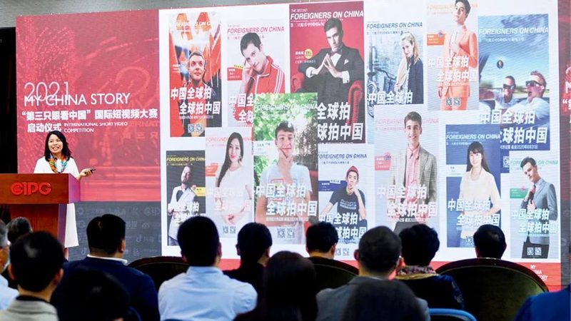 VI设计全套与品牌手册：内涵与区别解析